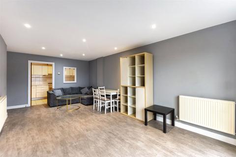 undefined, Newport Avenue, London, E14