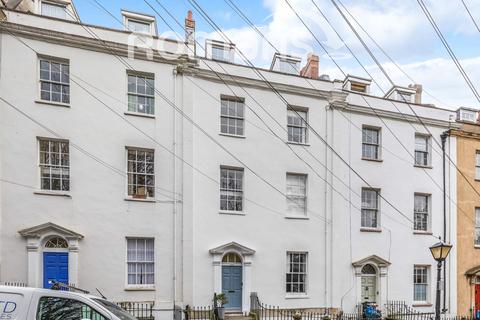 Bellevue, Cliftonwood, Bristol, BS8