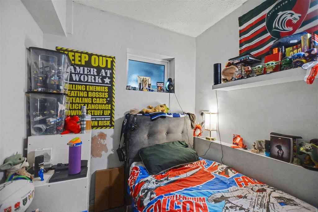 Bedroom 3 1.jpeg