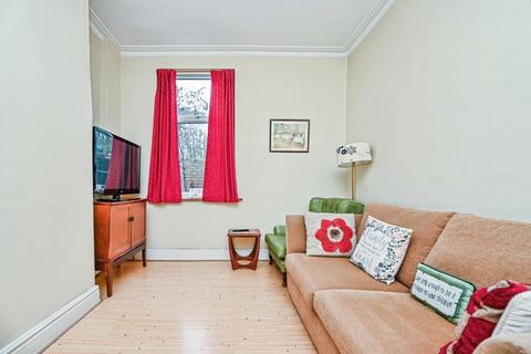 undefined, Fallowfield Road, Liverpool, Merseyside, L15