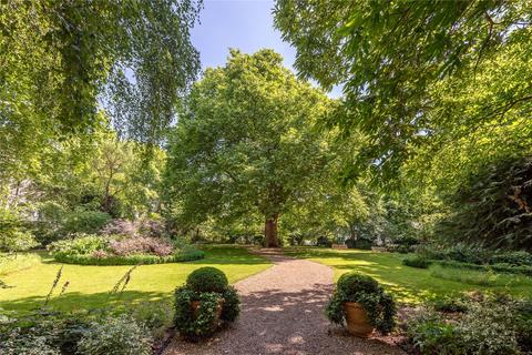 undefined, Courtfield Gardens, Earls Court, SW5