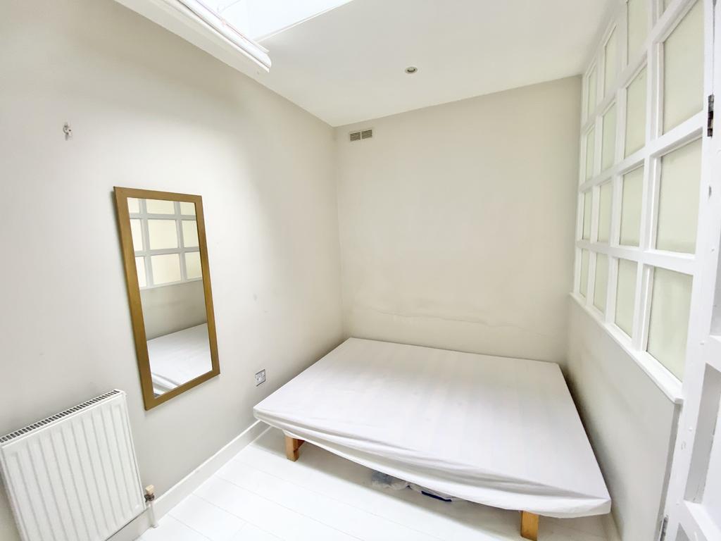 5 Bedroom