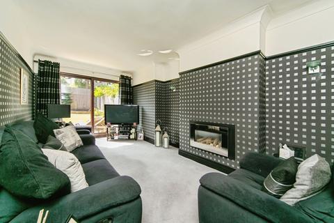 4 bedroom semi-detached house for sale, Cooper Avenue South, Liverpool, Merseyside, L19