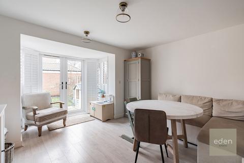 3 bedroom semi-detached house for sale, Saki Close, Aylesford, ME20