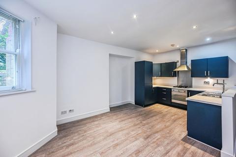 undefined, Livingston Drive, Liverpool, Merseyside, L17