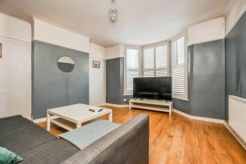 undefined, Granville Road, Wavertree, Liverpool, Merseyside, L15