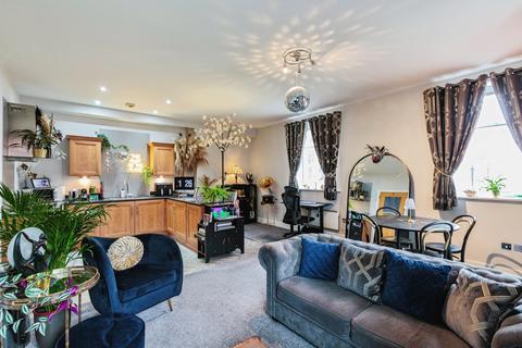 1 bedroom flat for sale, Queens Promenade, Bispham, Blackpool, Lancashire, FY2
