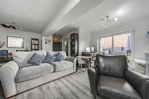 3 bedroom terraced house for sale, Wood End, Park Street, St. Albans