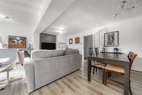 3 bedroom terraced house for sale, Wood End, Park Street, St. Albans