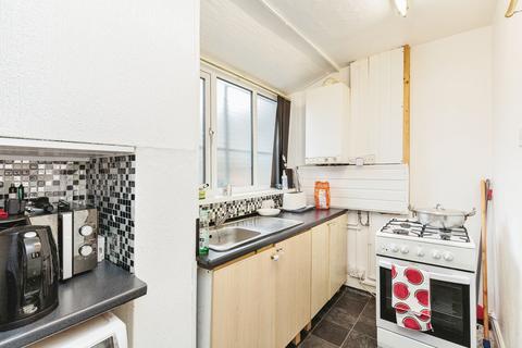 5 bedroom end of terrace house for sale, Adelaide Street, Blackpool, Lancashire, FY1