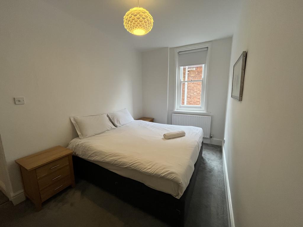 Main bedroom 2