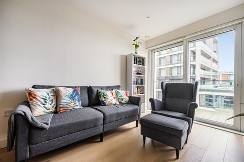 2 bedroom flat for sale, Judde House, Duke of Wellington Avenue, London, Greater London, SE18