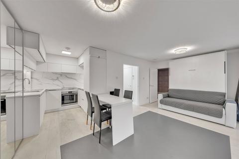 undefined, Clipstone Street, Fitzrovia, London, W1W