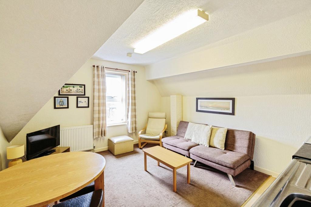 Flat 6