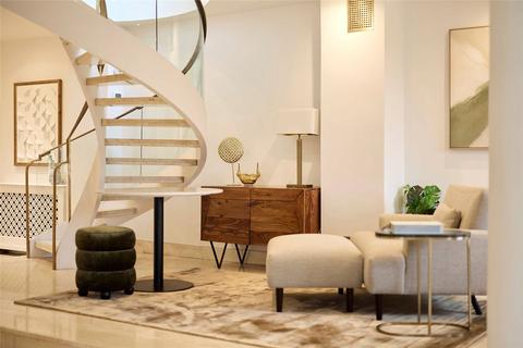 3 bedroom terraced house to rent, Avenue Road, London, NW8