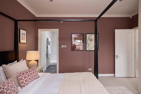 undefined, Sutherland Avenue, London, W9