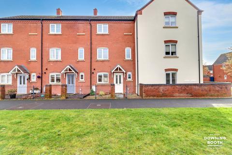 3 bedroom townhouse for sale, Agincourt Road, Lichfield, WS14 0GH