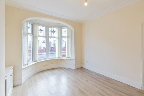 3 bedroom semi-detached house for sale, Lindsay Avenue, Blackpool, Lancashire, FY3