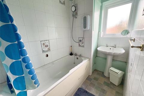 2 bedroom flat for sale, South Lawn, BLACKPOOL, Lancashire, FY4