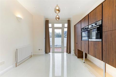 5 bedroom end of terrace house to rent, St. Leonards Road, London, SW14