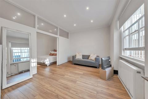 Onslow Gardens, London, SW7
