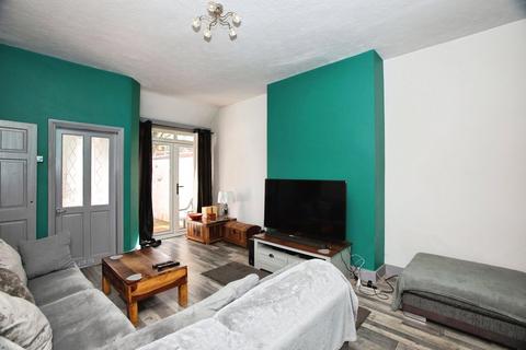 3 bedroom terraced house for sale, Burnley Road, Intack, Blackburn, Lancashire, BB1