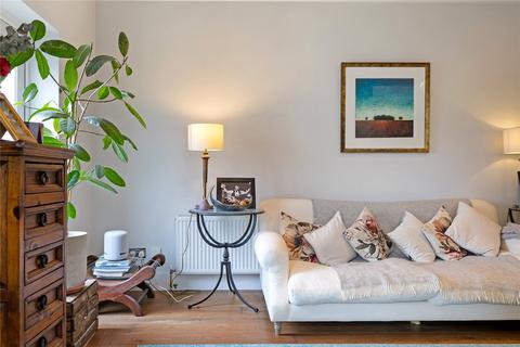4 bedroom flat to rent, Grosvenor Road, Twickenham, TW1