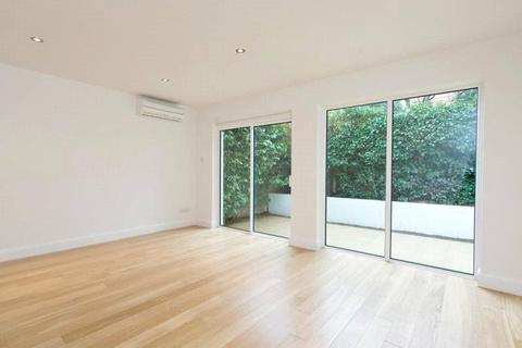 5 bedroom detached house to rent, Belvedere Drive, London, SW19