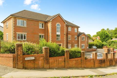 2 bedroom flat for sale, Hough Street, Bolton, Greater Manchester, BL3