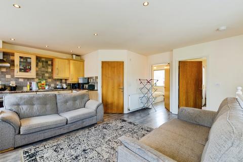 2 bedroom flat for sale, Hough Street, Bolton, Greater Manchester, BL3