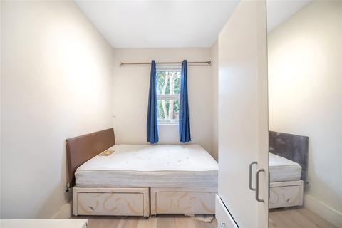 1 bedroom flat to rent, Aldrington Road, London, SW16