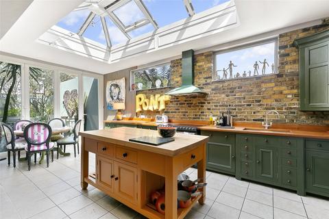 3 bedroom house to rent, Swaffield Road, London, SW18