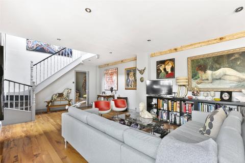 3 bedroom house to rent, Swaffield Road, London, SW18