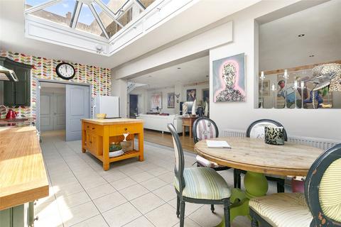 3 bedroom house to rent, Swaffield Road, London, SW18