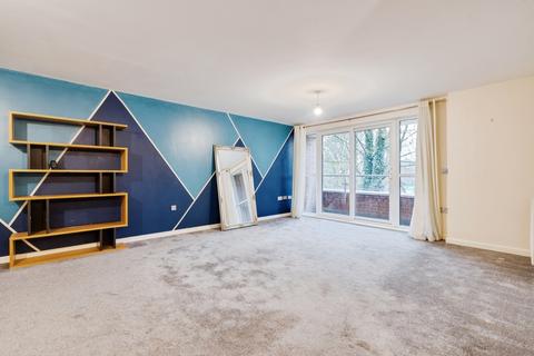 2 bedroom flat for sale, Palmerstones Court, Bolton, Greater Manchester, BL1