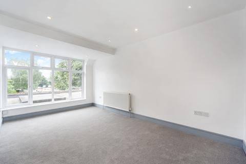 1 bedroom flat to rent, Church Street, Weybridge, KT13