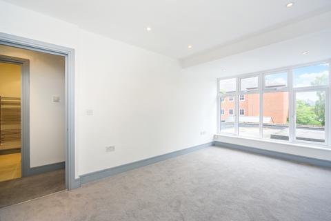 1 bedroom flat to rent, Church Street, Weybridge, KT13