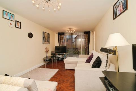 4 bedroom terraced house for sale, Kirkhope Walk, Bolton, Greater Manchester, BL1