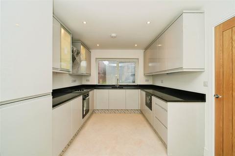 4 bedroom semi-detached house for sale, Albion Hall Place, Farnworth / Kearsley, Bolton, BL4