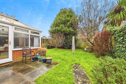 undefined, Delius Gardens, Horsham RH13