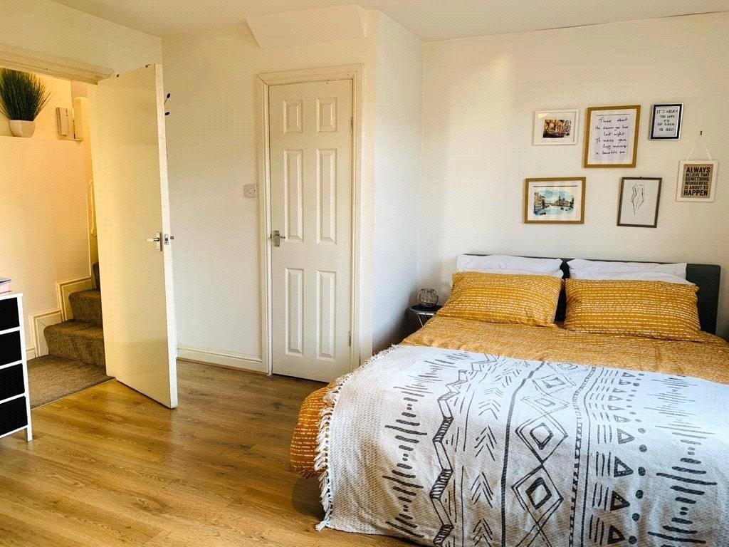 Flat 1