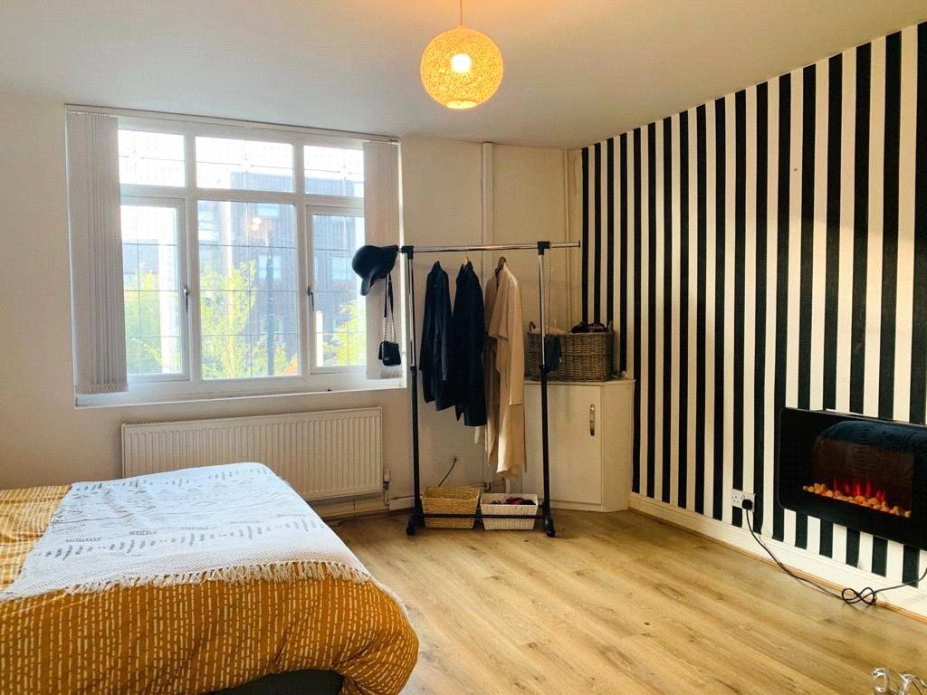 Flat 1