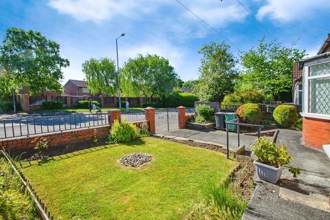 3 bedroom bungalow for sale, Dumers Lane, Radcliffe, Manchester, Greater Manchester, M26