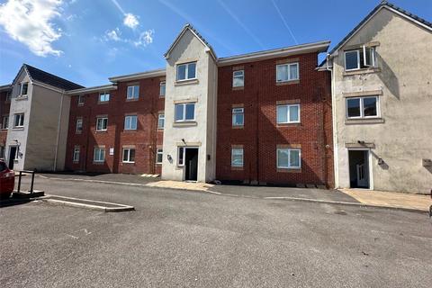 2 bedroom flat for sale, Hebers Court, Whalley Road, Middleton, Greater Manchester, M24