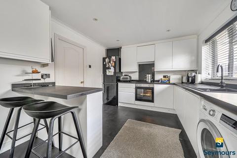 undefined, Brooke Forest, Guildford GU3