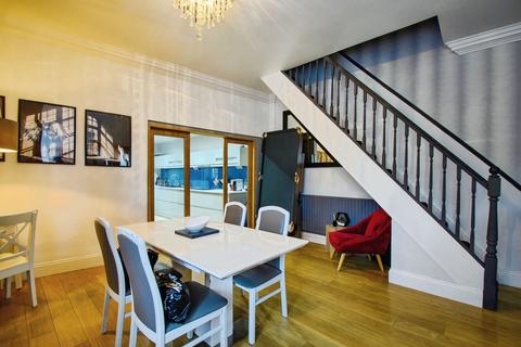 4 bedroom end of terrace house for sale, Lily Hill Street, Whitefield, Manchester, Greater Manchester, M45