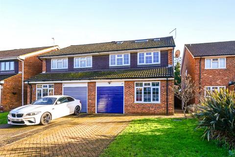 undefined, Oaklea, Aldershot GU12