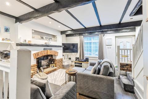 2 bedroom end of terrace house for sale, Manchester Road, Bury, Greater Manchester, BL9