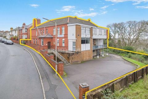 Mixed use for sale, 25 Harbour Rd Barry CF62 5RZ