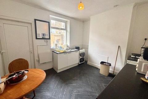 2 bedroom terraced house for sale, St. Johns Road, Burnley, Lancashire, BB12